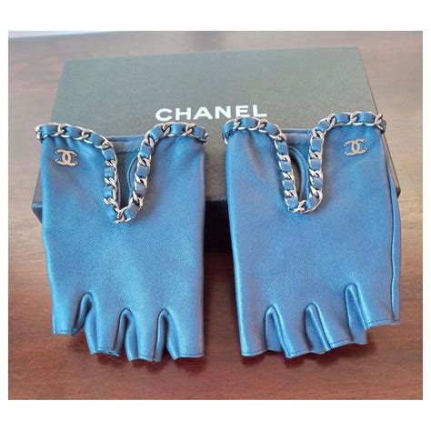 gants chanel